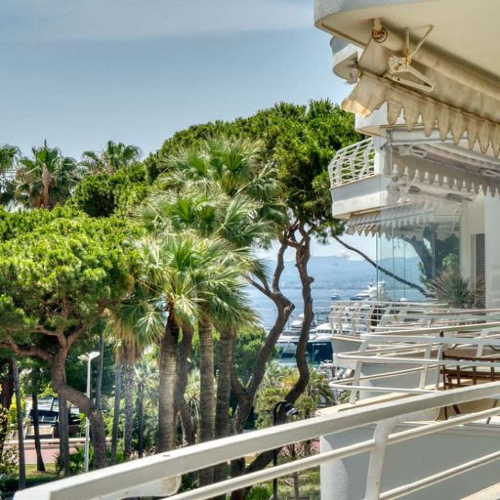 Vente Appartement 94m² 4 Pièces à Cannes (06400) - Dg Prestige